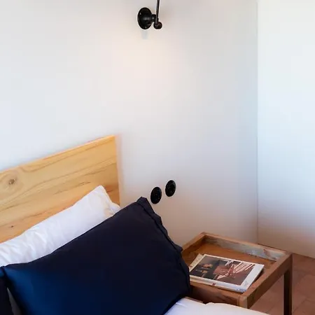 The Cool Design & Parking - Praca De Espanha ゲストハウス リスボン
