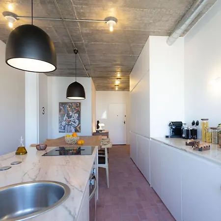 The Cool Design & Parking - Praca De Espanha ゲストハウス
