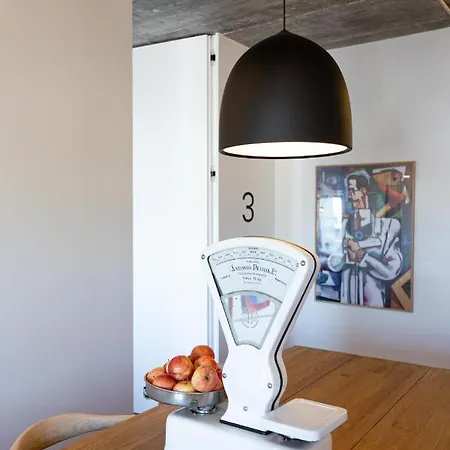 The Cool Design - Self Check In & Parking Vendégház