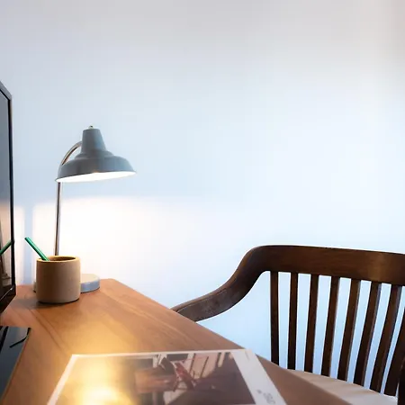 Konukevi The Cool Design 4*