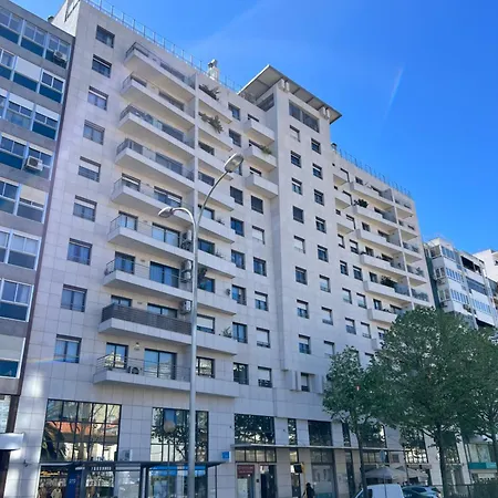 Cool Design & Parking - Praca De Espanha 4* Lisboa