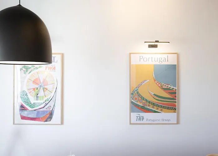 The Cool Design - Parking & Self Check In Lisboa