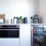 The Cool Design - Self Check In & Parking 4* Lizbona