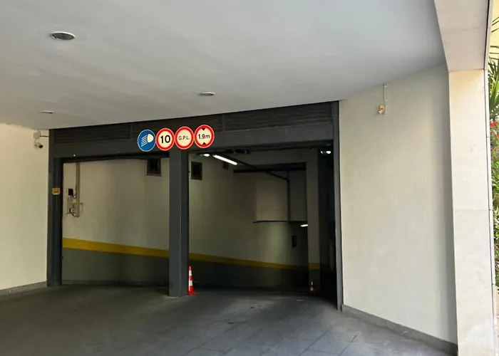 The Cool Design - Parking & Self Check In 4*