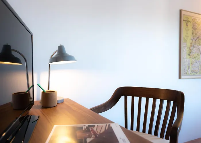 Guest house The Cool Design - Parking & Self Check In 4*